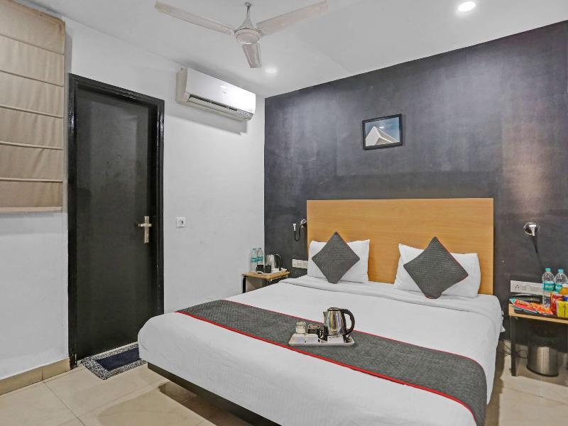 Townhouse 475 Nangal Raya Pankha Road — фото 1