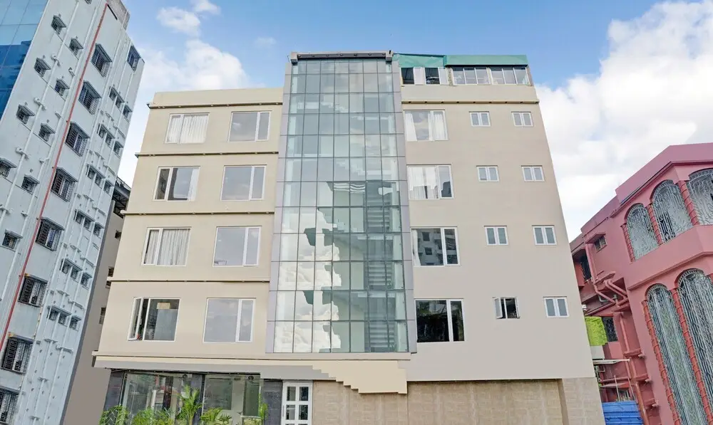 Колката: The Crystal Hotel by Treebo