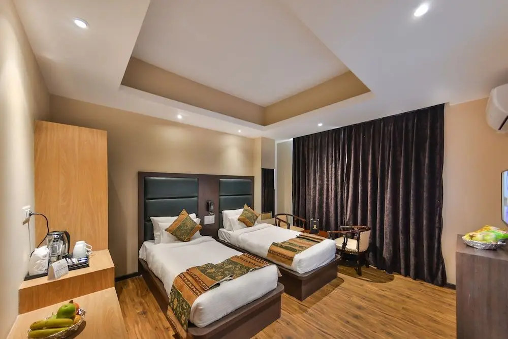 Шринагар: Golden Tulip Kashmir
