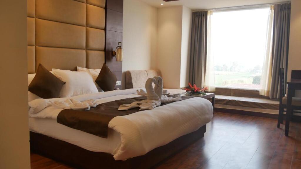 Наинитал: Kaara Anantara Resort & Spa