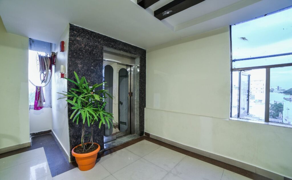 Хаммам: Surya Teja Residencyby OYO Rooms