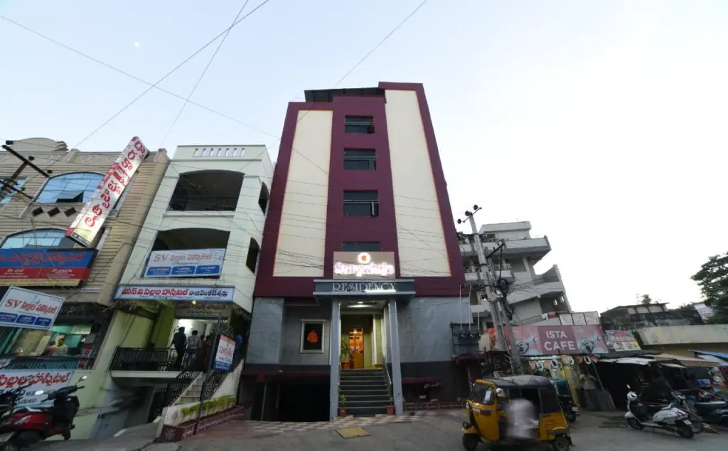 Хаммам: Surya Teja Residencyby OYO Rooms