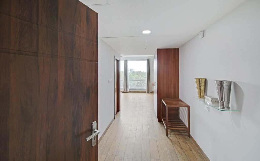 Ченнаи: SilverKey Executive Stays 20018 D Square OMR