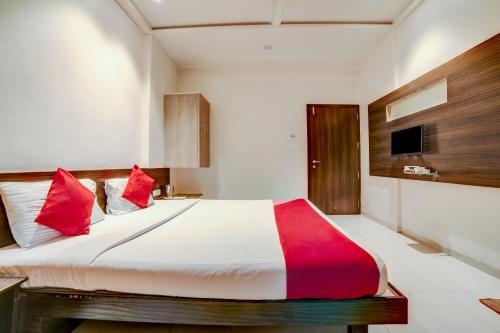 Пимпри-Чинчвад: OYO 1647 Hotel Regent