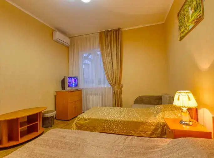Алушта: Minihotel Dolphin