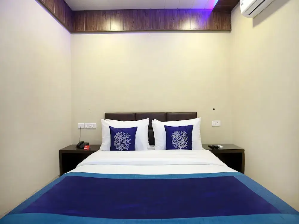 Чандигарх: Capital O 9822 Hotel Seven