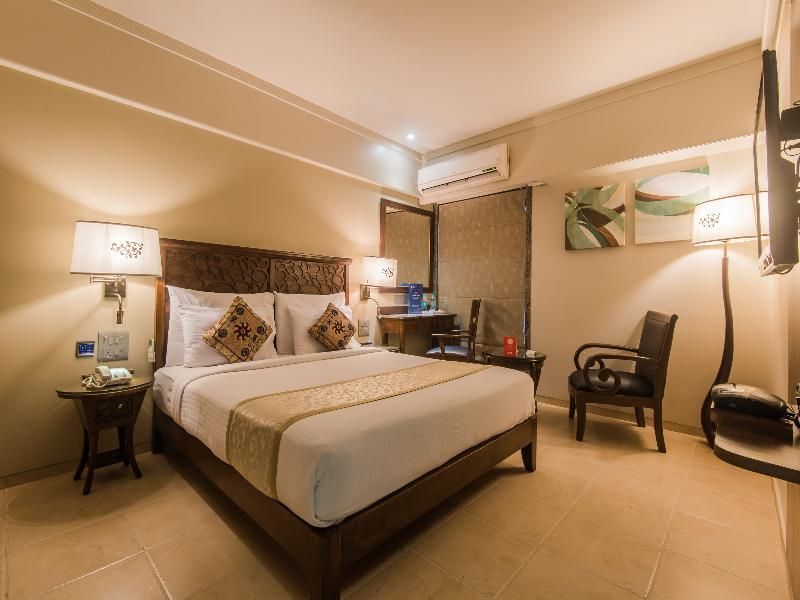 Мумбаи: Oyo 618 Maharaja Hotel