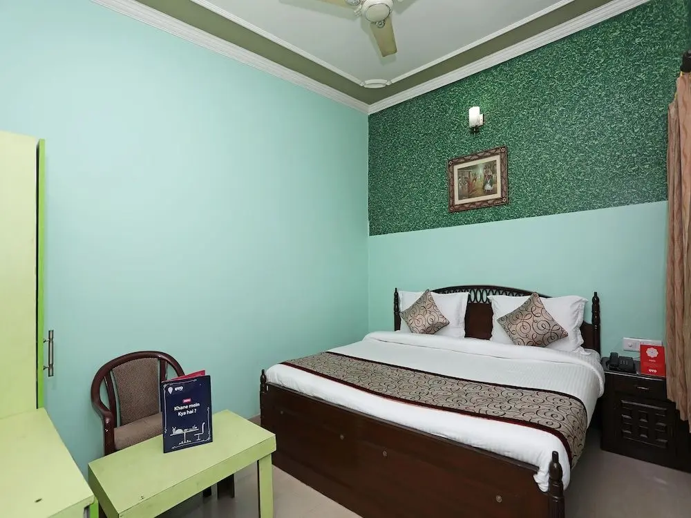 Нью-Дели: Oyo 11312 Hotel Aero Capitol