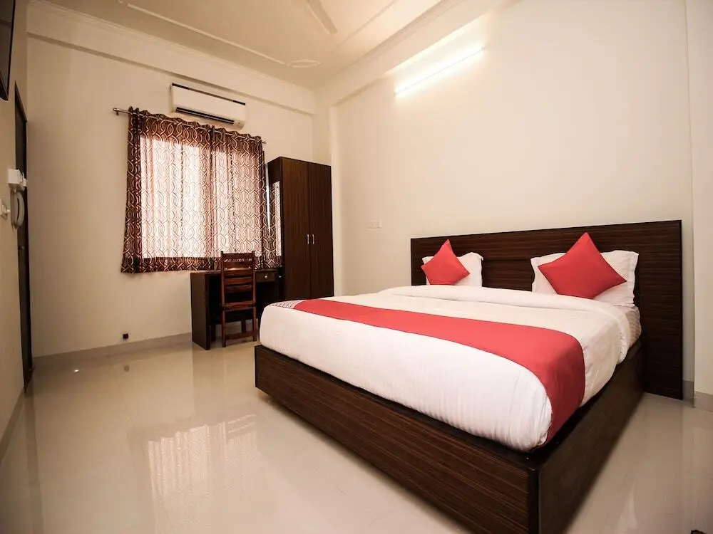 Джайпур: Capital O 17241 Hotel Mayra
