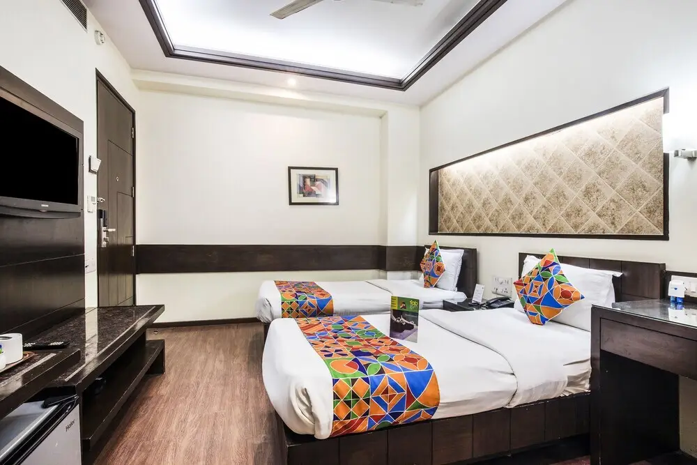 Stallen Suites Nehru Place by FabHotels — фото 1