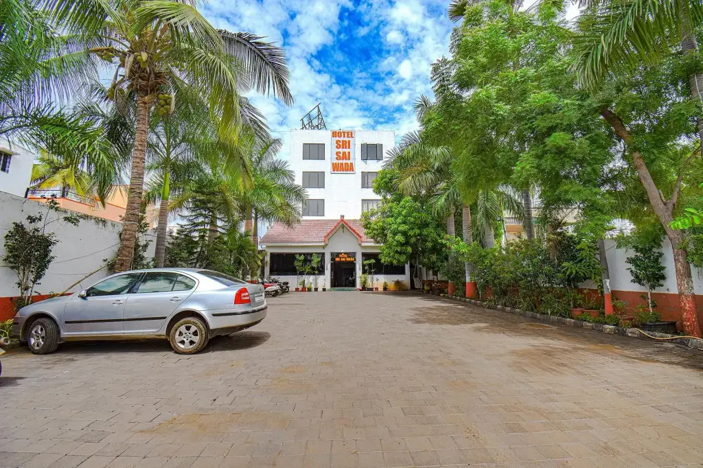 Ширди: Fabhotel Sri Sai Wada