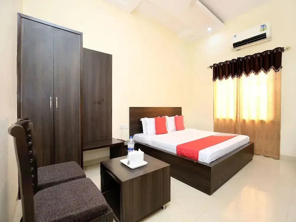 Амритсар: OYO 15534 Hotel Milan Palace