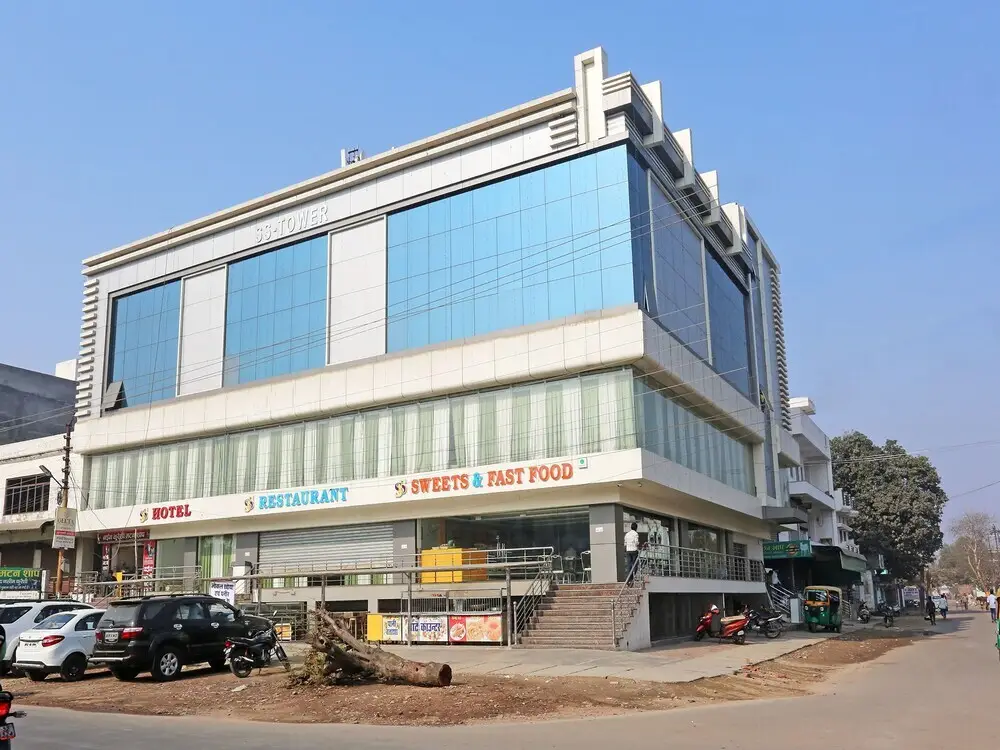 SS Hotel By OYO Rooms — фото 1
