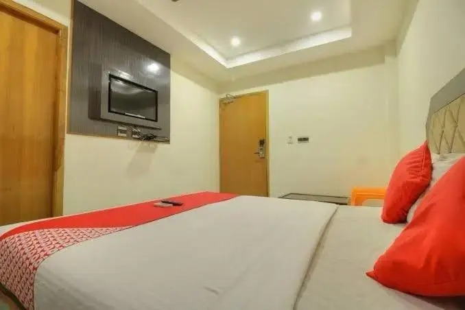 Солагампатти: Hotel Srees by OYO Rooms