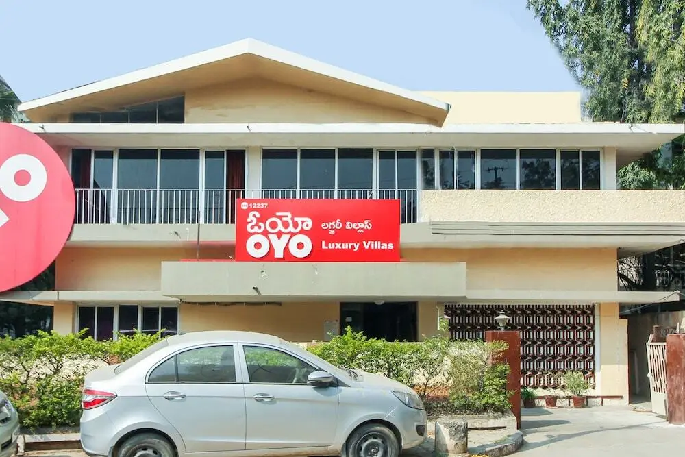 Хидерабад: OYO 12237 Luxury Villas