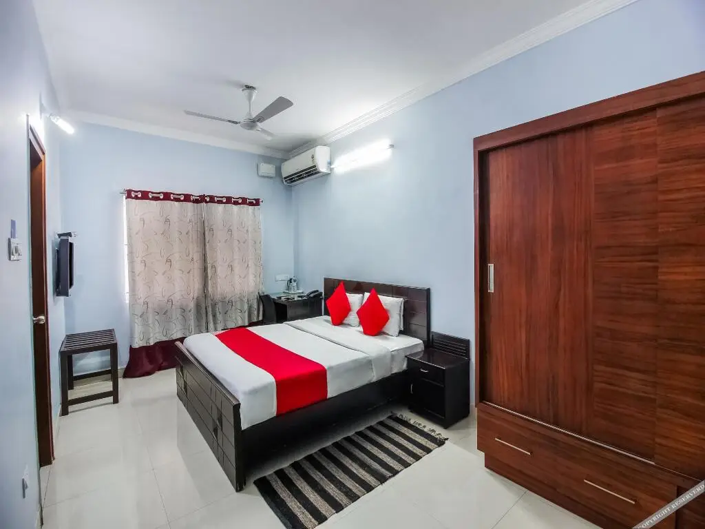 Хидерабад: OYO 14500 Hotel Hill View Guest House Gachibowli