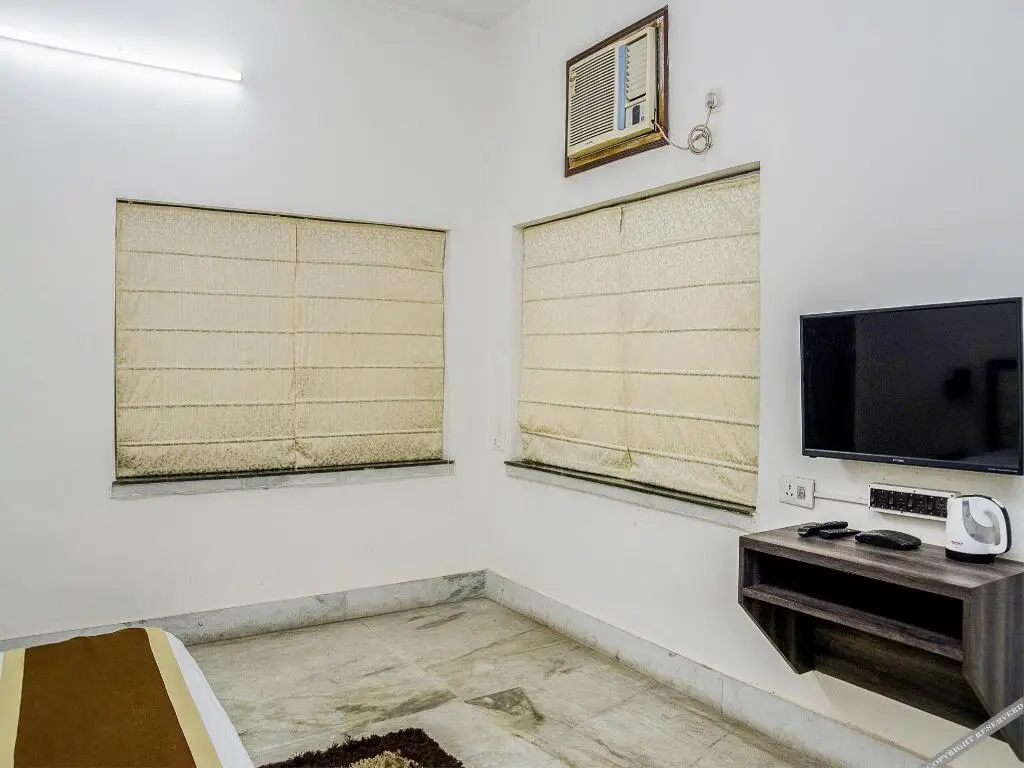 Колката: Oyo 6774 Apartment The White Feathers