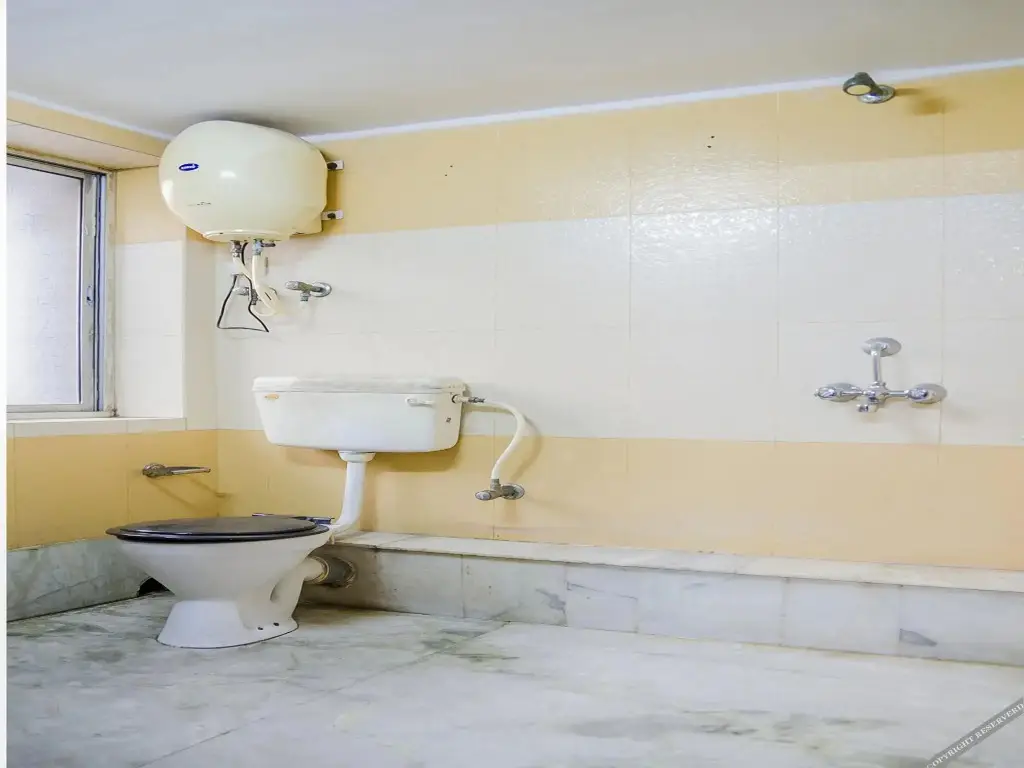Колката: Oyo 6774 Apartment The White Feathers