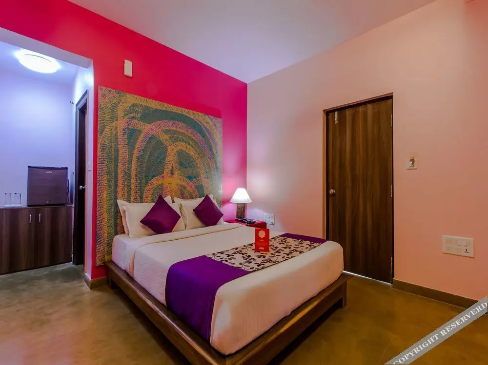 Вагатор: Oyo 5673 Maximum Holiday Inn Rooms