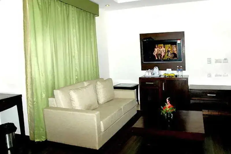 Нью-Дели: Collection O 219 JHT Hotels