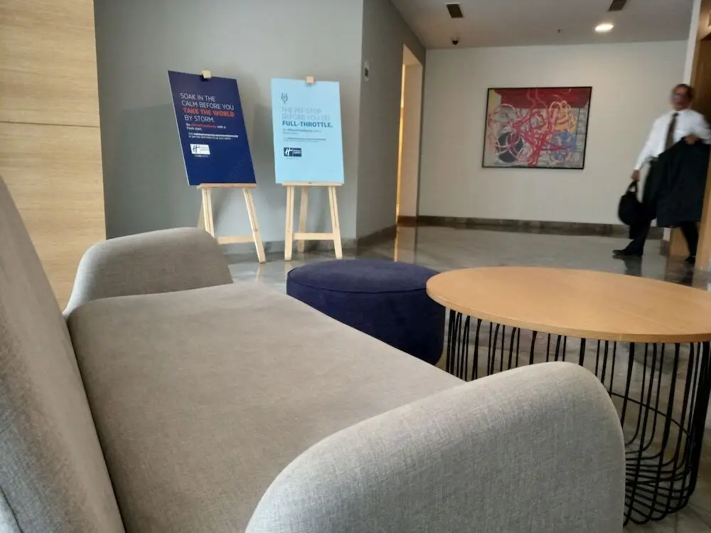 Пимпри-Чинчвад: Hotel FORMULE1 Pune Pimpri