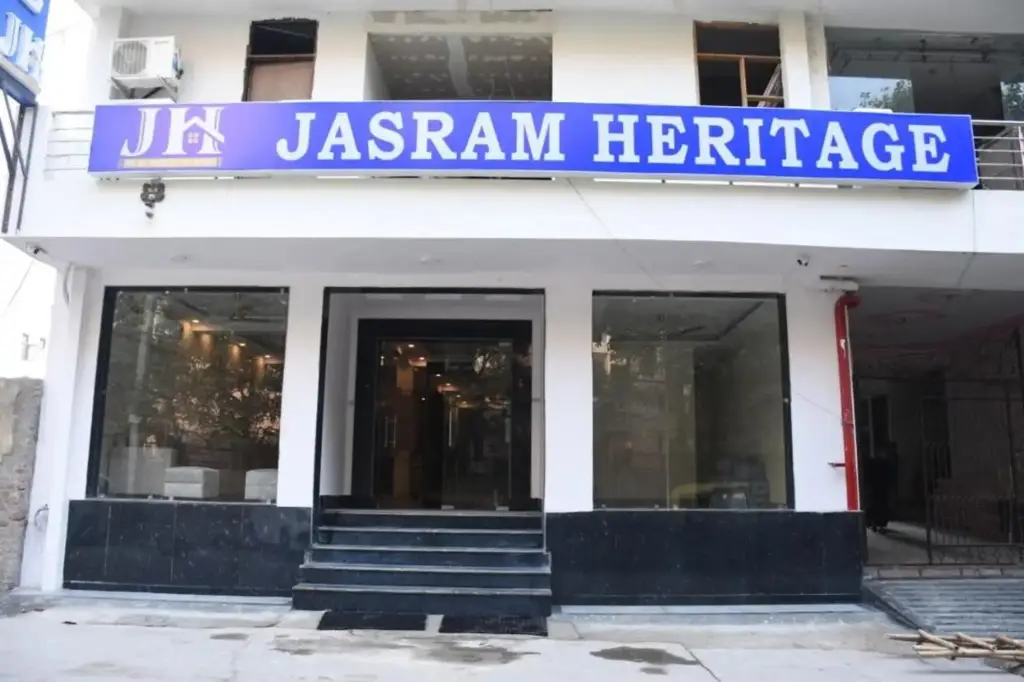 Нью-Дели: Capital O 77148 Jasram Heritage