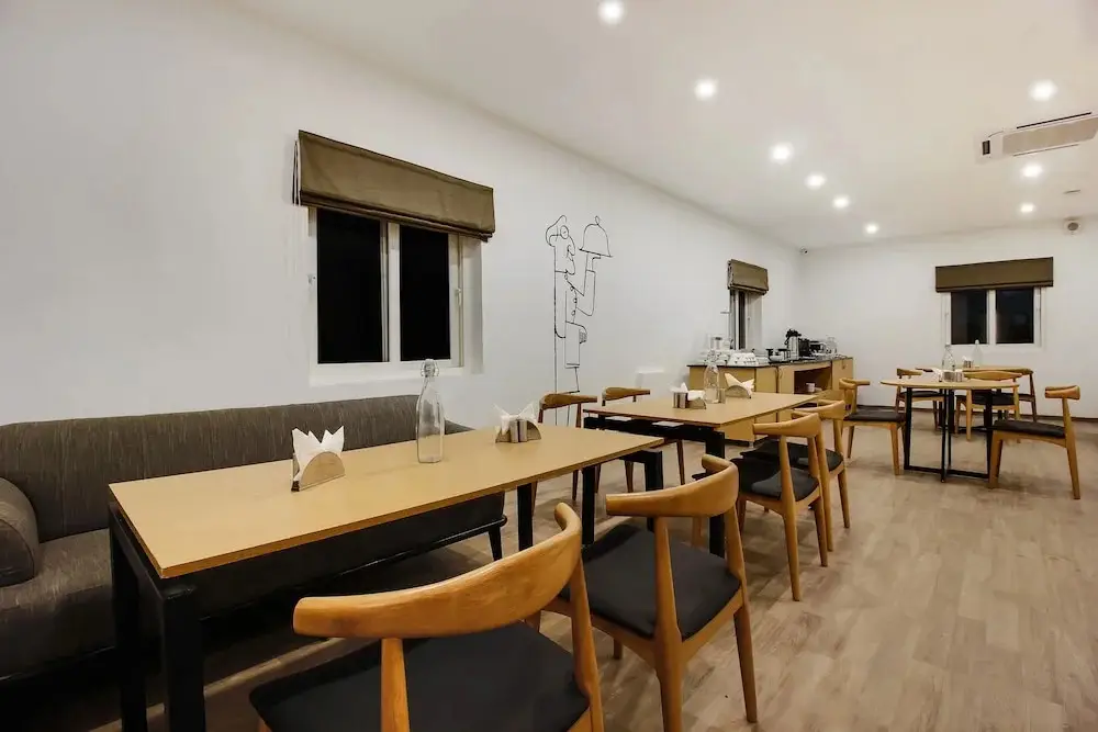 Секундерабад: Super OYO Townhouse 600 Gangothri