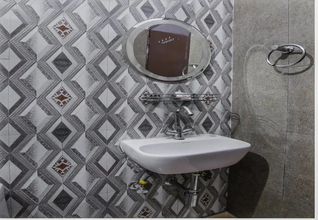 Нью-Дели: OYO 15668 Indo Afghan Guest House