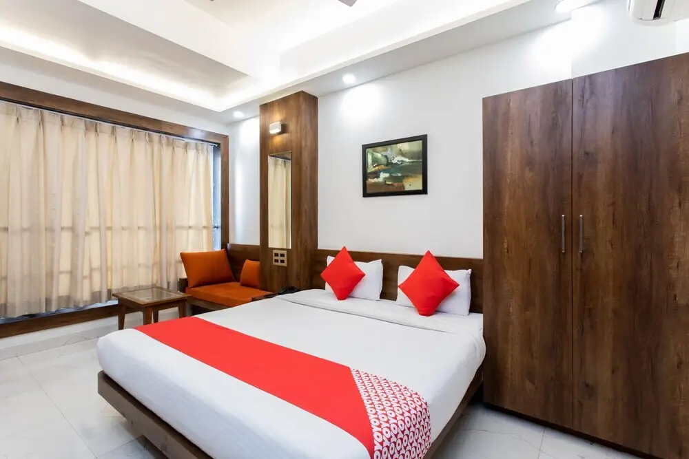 Бхопал: OYO 27658 Hotel New Mohit Regency