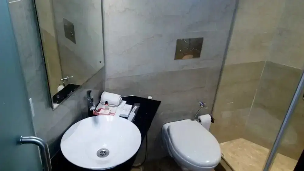 Колката: Comfort Inn Kings Crown