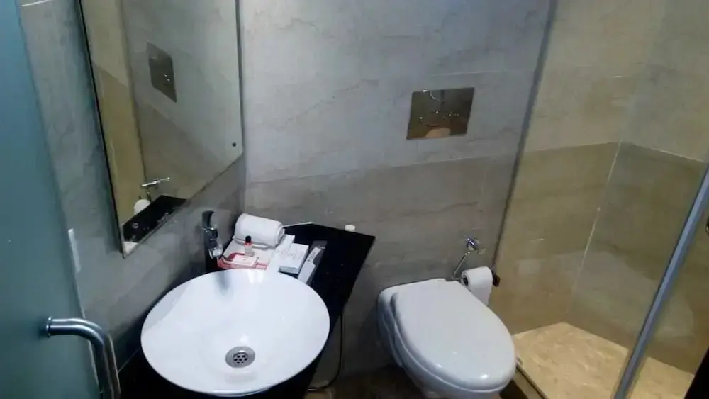 Колката: Comfort Inn Kings Crown
