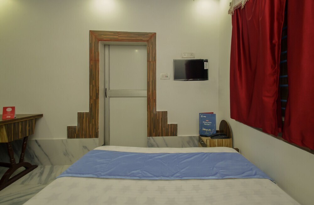 Колката: Collection O 8972 Raj Guest House