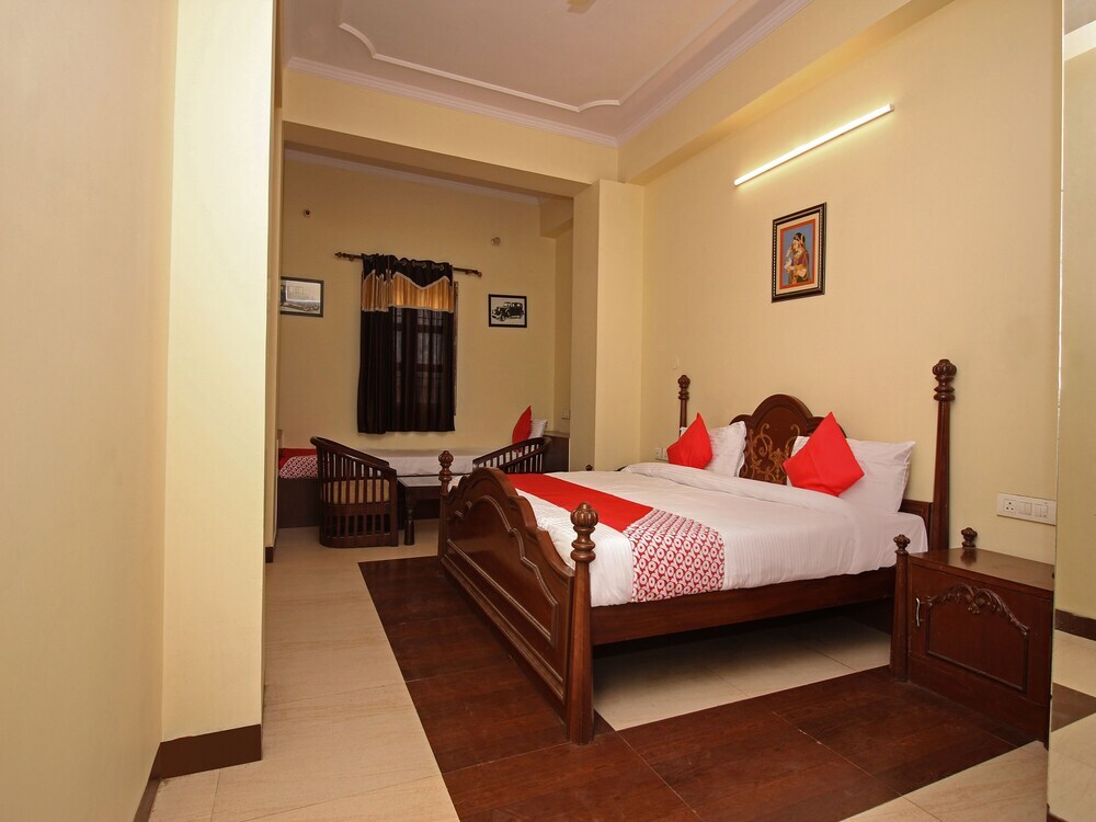 Джайпур: Oyo 15214 Mahal Rajwada Resort