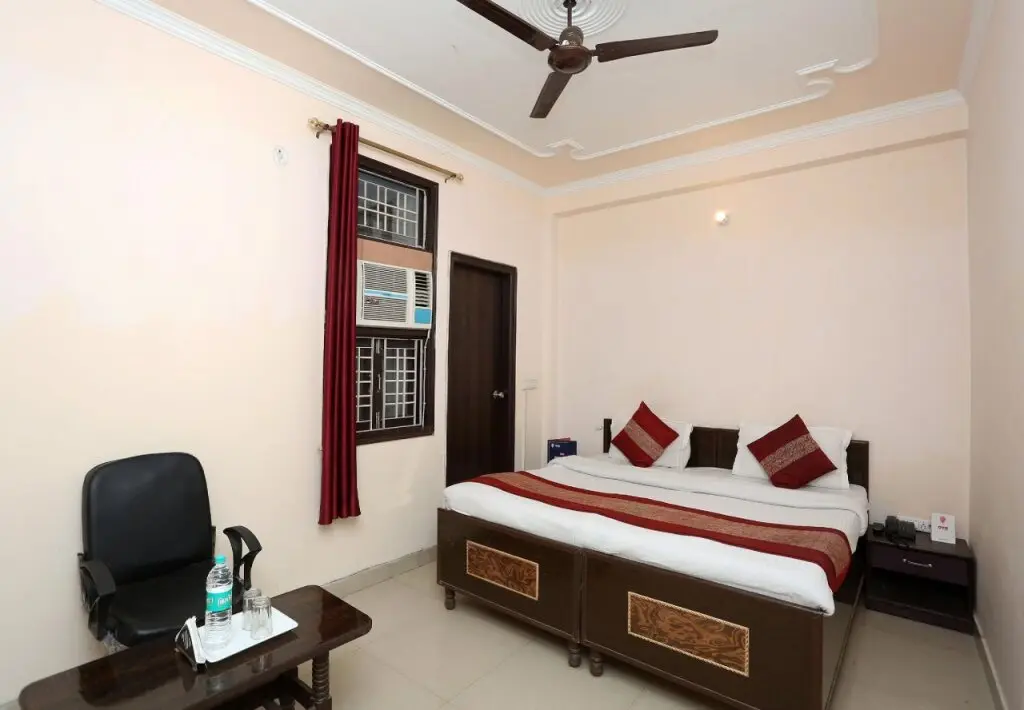 Нью-Дели: OYO 8404 Hotel Aerofly