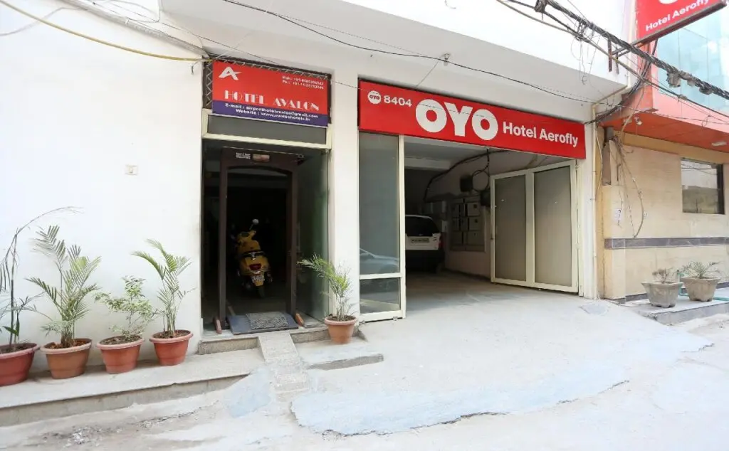 Нью-Дели: OYO 8404 Hotel Aerofly