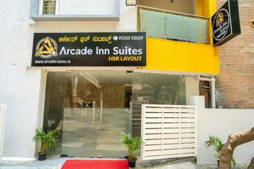 Fabhotel Arcade Inn Suites — фото 1