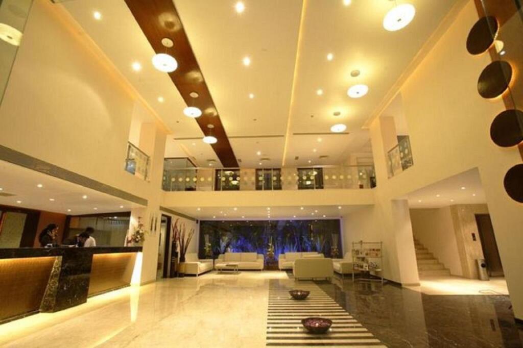Бангалор: The Citrine Hotel - Seshadripuram