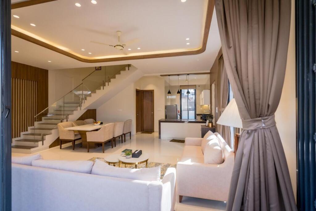 Лонавала: ALYF at Tropical Grand Villa 29, Lonavala