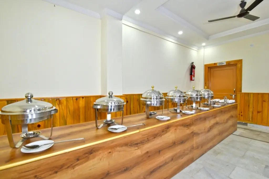 Дармсала: Hotel Pine View - Hotel In Dharamshala