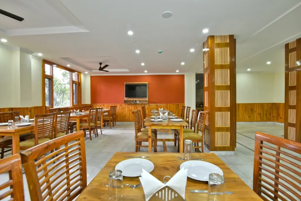 Дармсала: Hotel Pine View - Hotel In Dharamshala