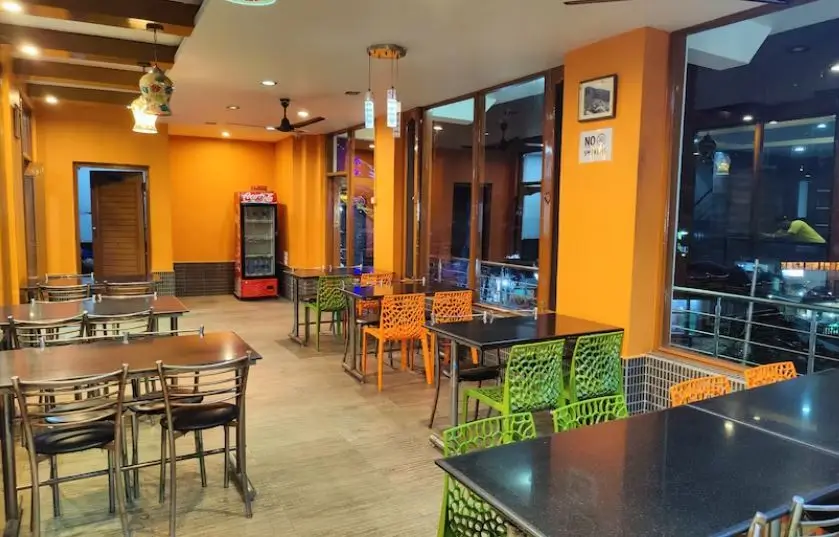 Дармсала: XooStays Amayra Inn Bhagsunag