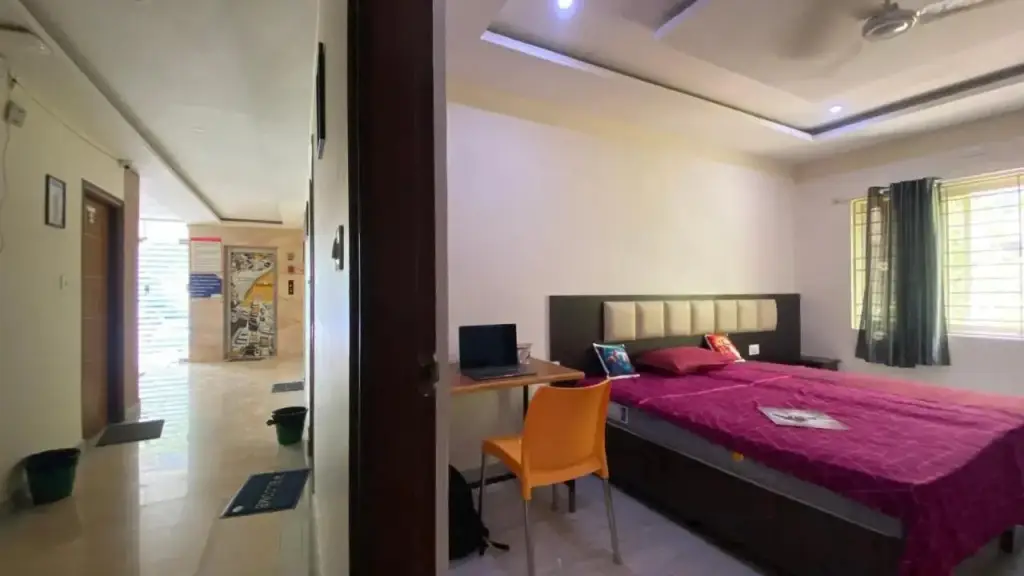 Бангалор: Co-Live Marion C Suites Business Hotels