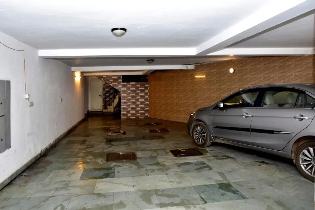 Нью-Дели: Woodpecker Apartments & Suites Pvt.ltd.(hauz Khas)