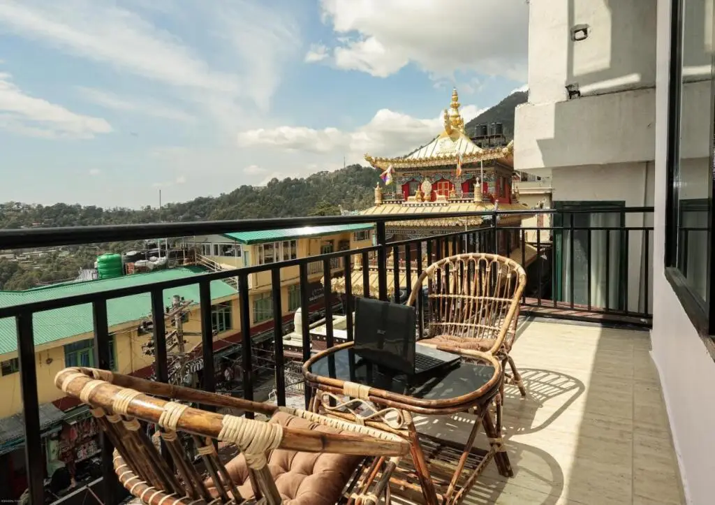 Hotel Buddha's Abode- Best Hotel in McleodGanj Main Market — фото 1