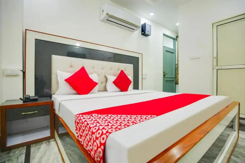 Чандигарх: OYO Flagship 807871 Hotel The Kings Inn