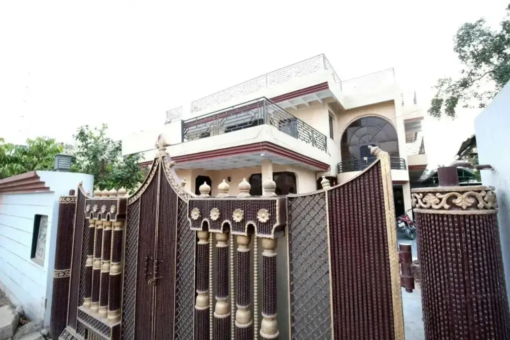 OYO Flagship 808230 Komfort Villa — фото 1