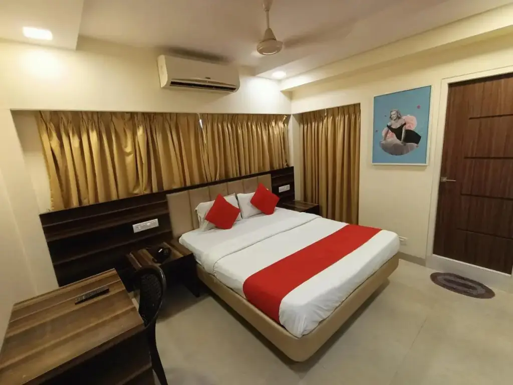 Панвель: Payal Hotel Panvel