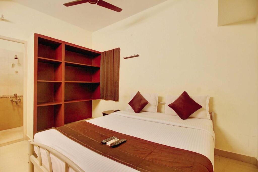 Ченнаи: Flagship 701072 Yazhini Service Apartment