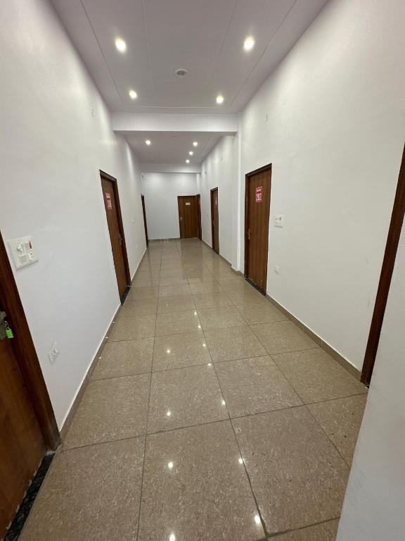 Газиабад: SPOT ON Hotel Mayank