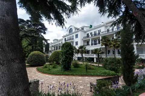 Отель Riviera Sunrise Resort & SPA Алушта — фото 1